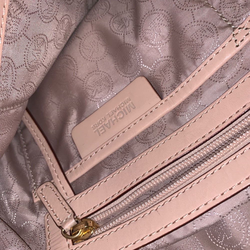 MK Tote - Picture 6 of 6